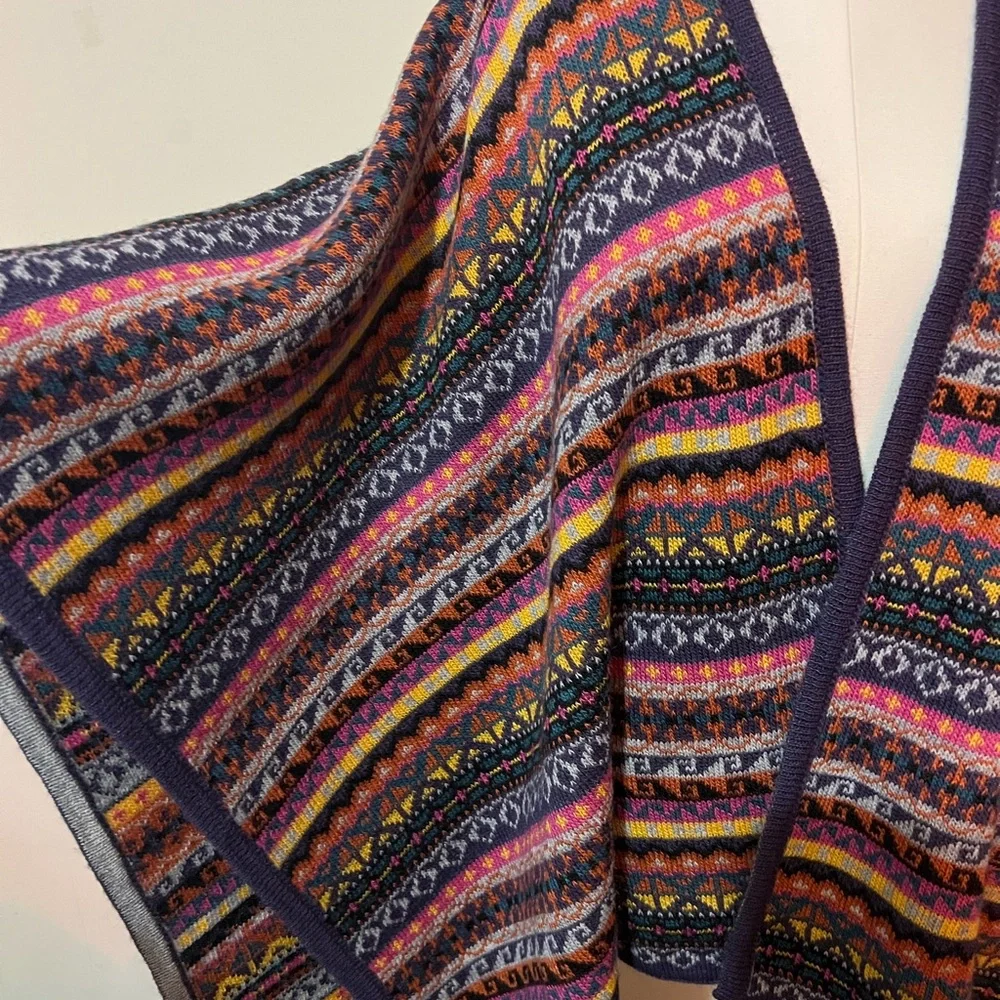 Multicolor Patterned Women's Ruana - Picture 2 of 4